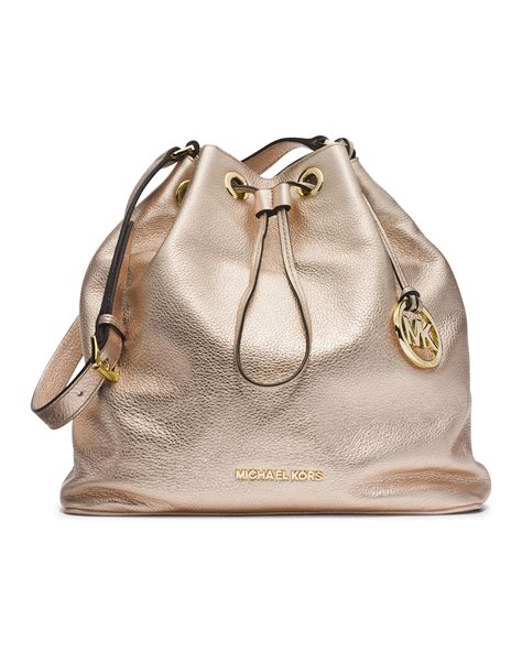 michael kors jules drawstring leather large shoulder bag|Michael Kors slouchy shoulder bag.